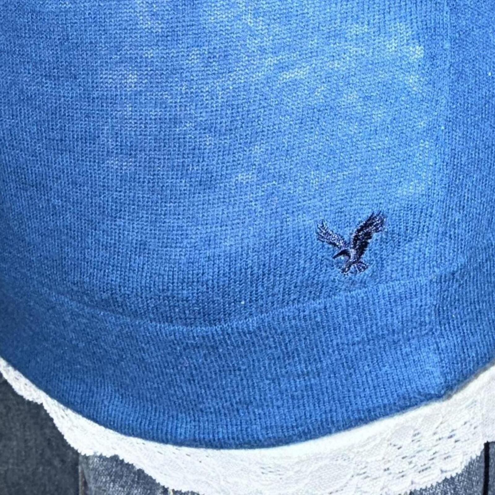 American Eagle Outfitters American Eagle Outfitters Blue V-Neck Sweater Size M / US 6-8 / IT 42-44 - 3 Thumbnail