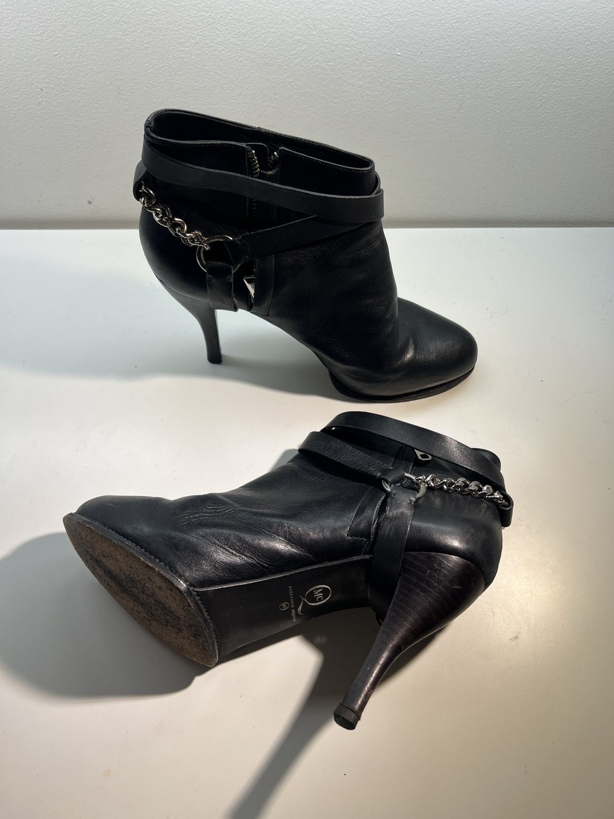 Alexander McQueen Alexander McQueen Chain Booties Size US 10 / IT 40 - 6 Thumbnail