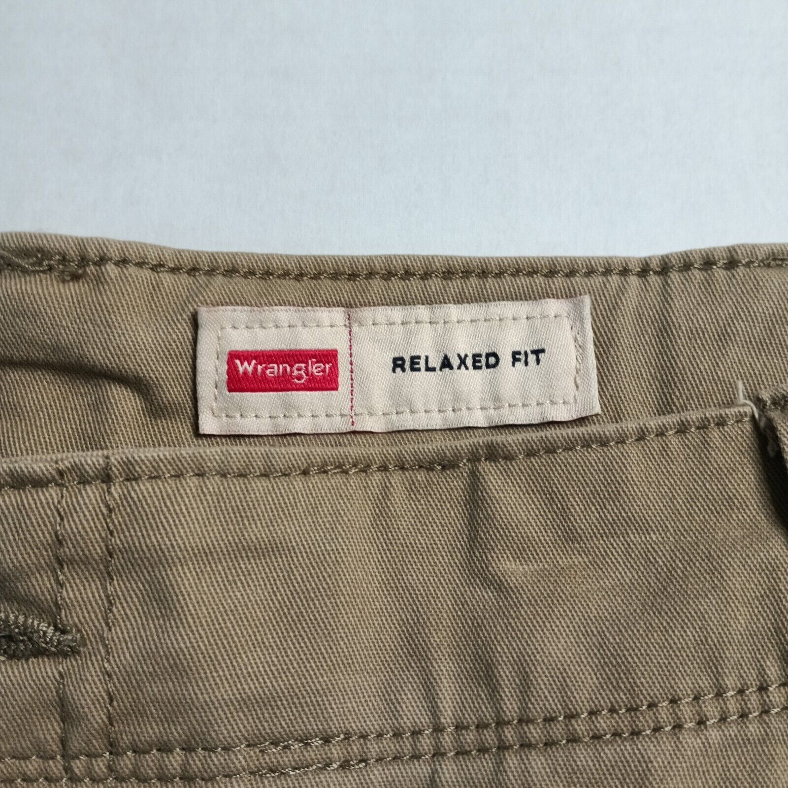 Wrangler Wrangler Cargo Shorts Men's 42 Beige 10" Inseam Relaxed Fit Size US 42 / EU 58 - 3 Thumbnail