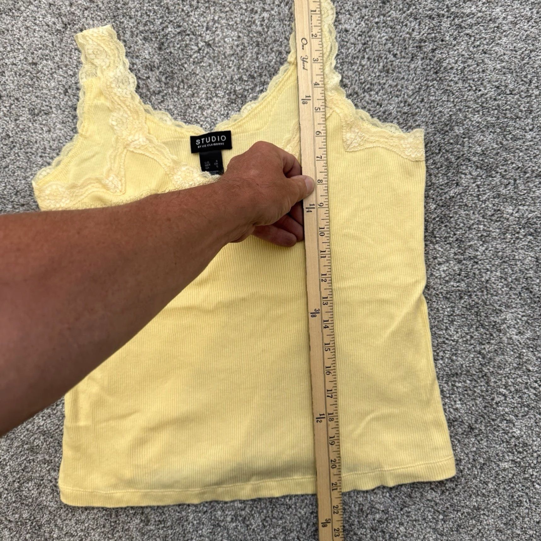 Liz Claiborne Y2K Cami Tank Top S Lace Soft Girl Coquette Layering Summer Fairycore Feminine Ladies Tank Top Yellow 90s Wedding? Wait no. Size S / US 4 / IT 40 - 2 Thumbnail