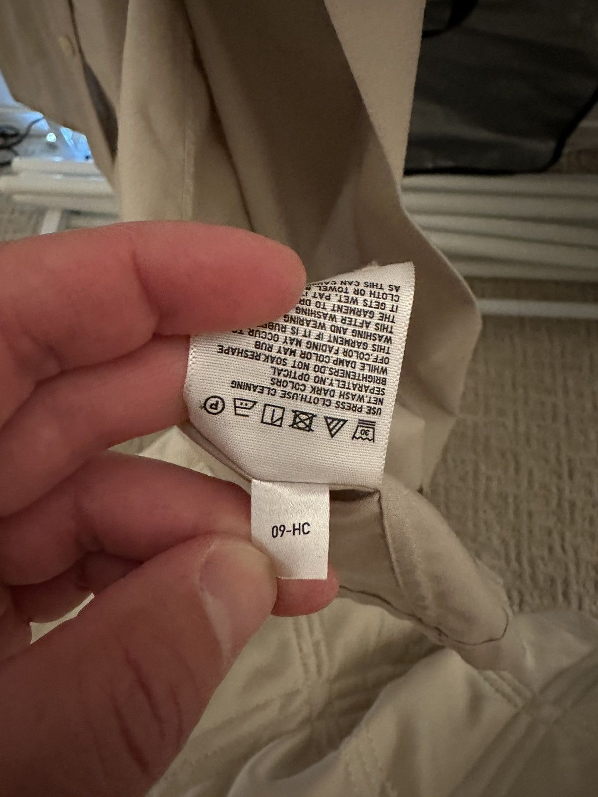 Uniqlo Uniqlo Beige Short Sleeve Shirt Size US L / EU 52-54 / 3 - 4 Thumbnail