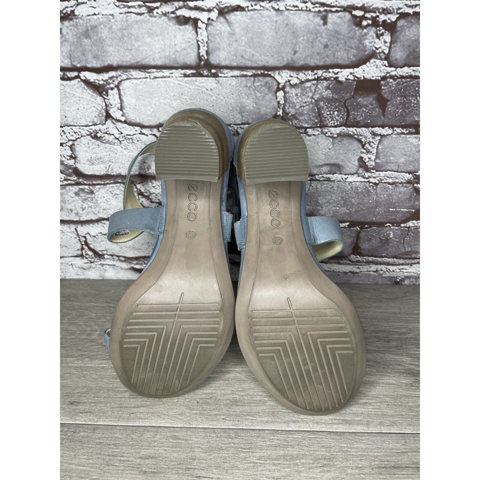 Ecco ECCO DANISH DESIGN Blue Leather Ankle Strappy Stacked Heel S Size US 9.5 / IT 39.5 - 11 Thumbnail