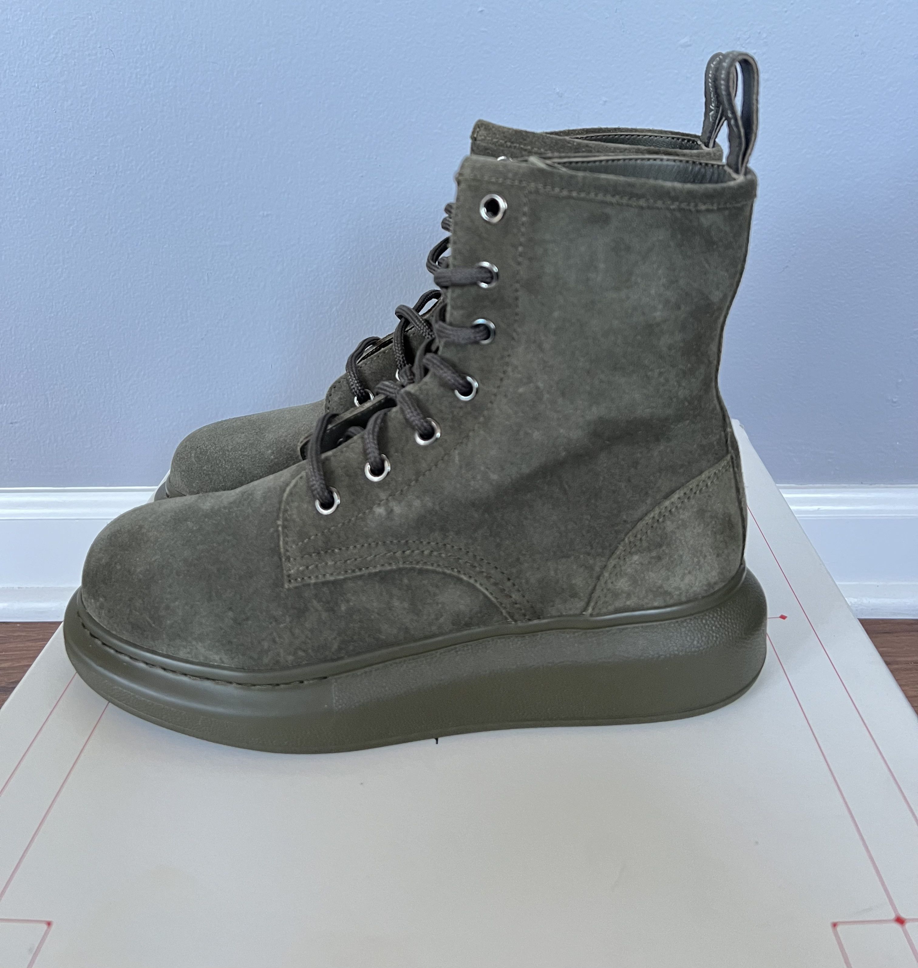 Alexander McQueen Vintage Women's Alexander McQueen Hybrid Lace up boots Size US 6.5 / IT 36.5 - 6 Thumbnail