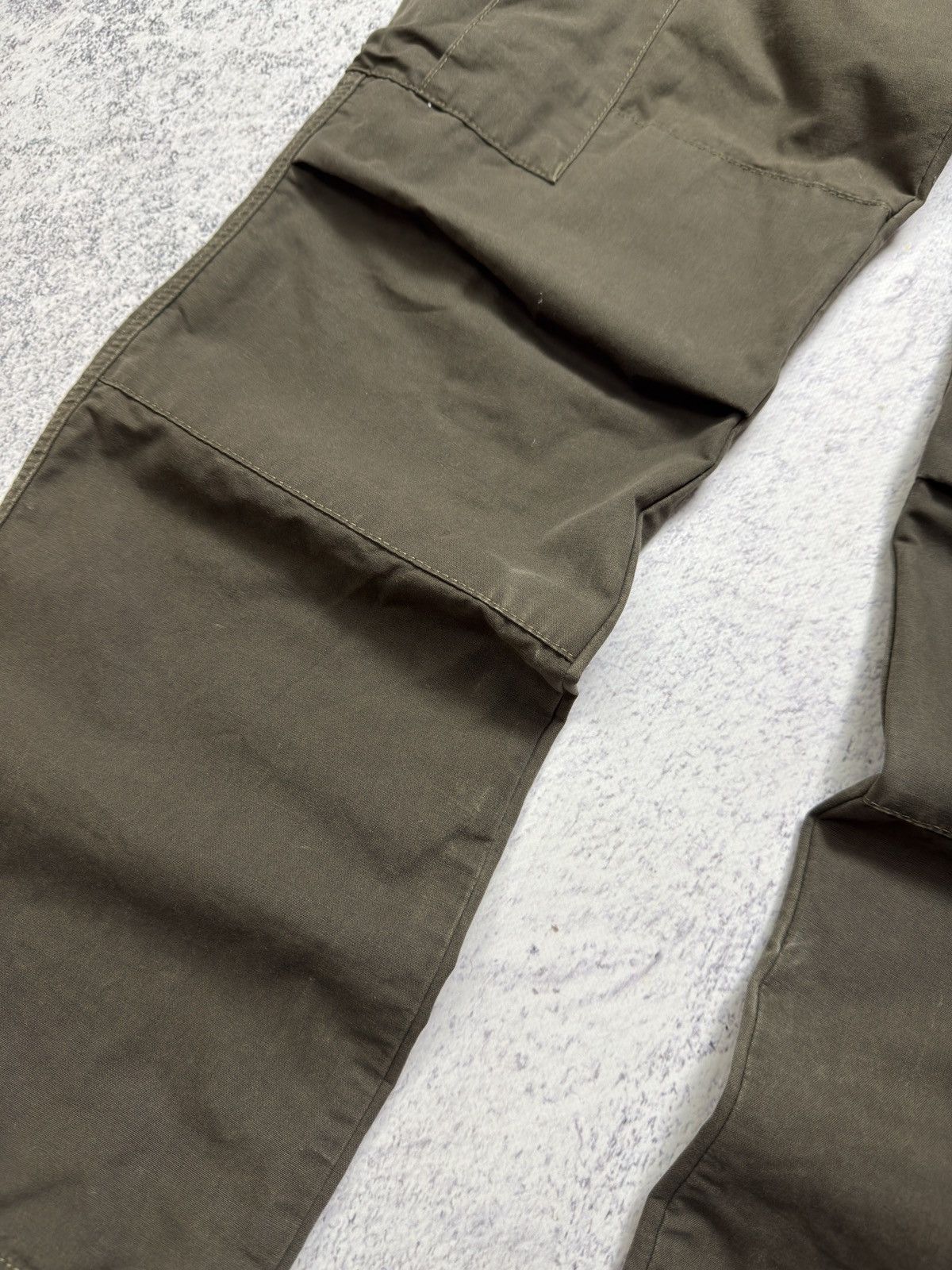 Carhartt Vintage Carhartt WIP Motown Cargo Pants Military Green Size US 32 / EU 48 - 13 Thumbnail
