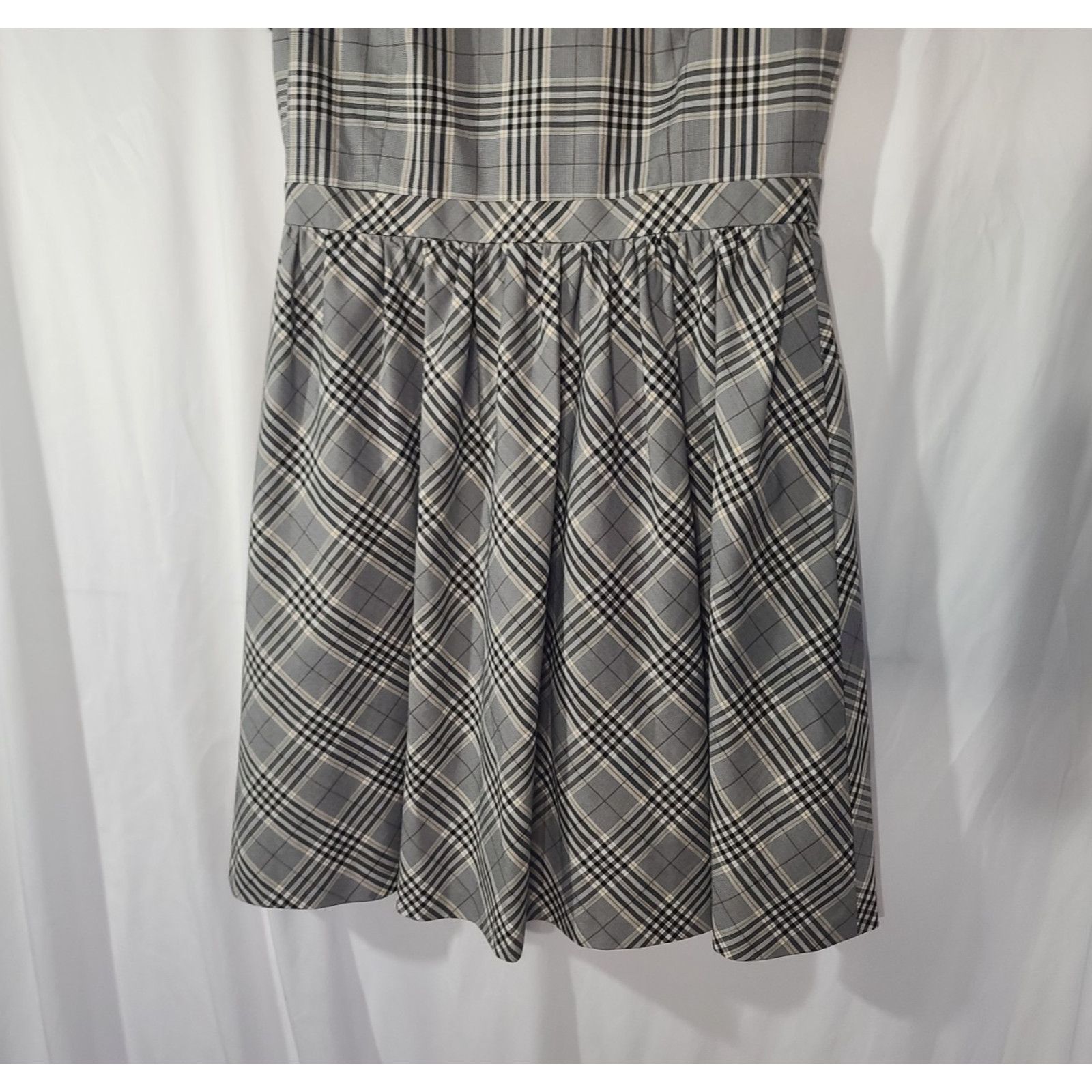 Brooks Brothers Brooks Brothers Black Gray Plaid Tartan Dress US 12 Size XL / US 12-14 / IT 48-50 - 4 Thumbnail