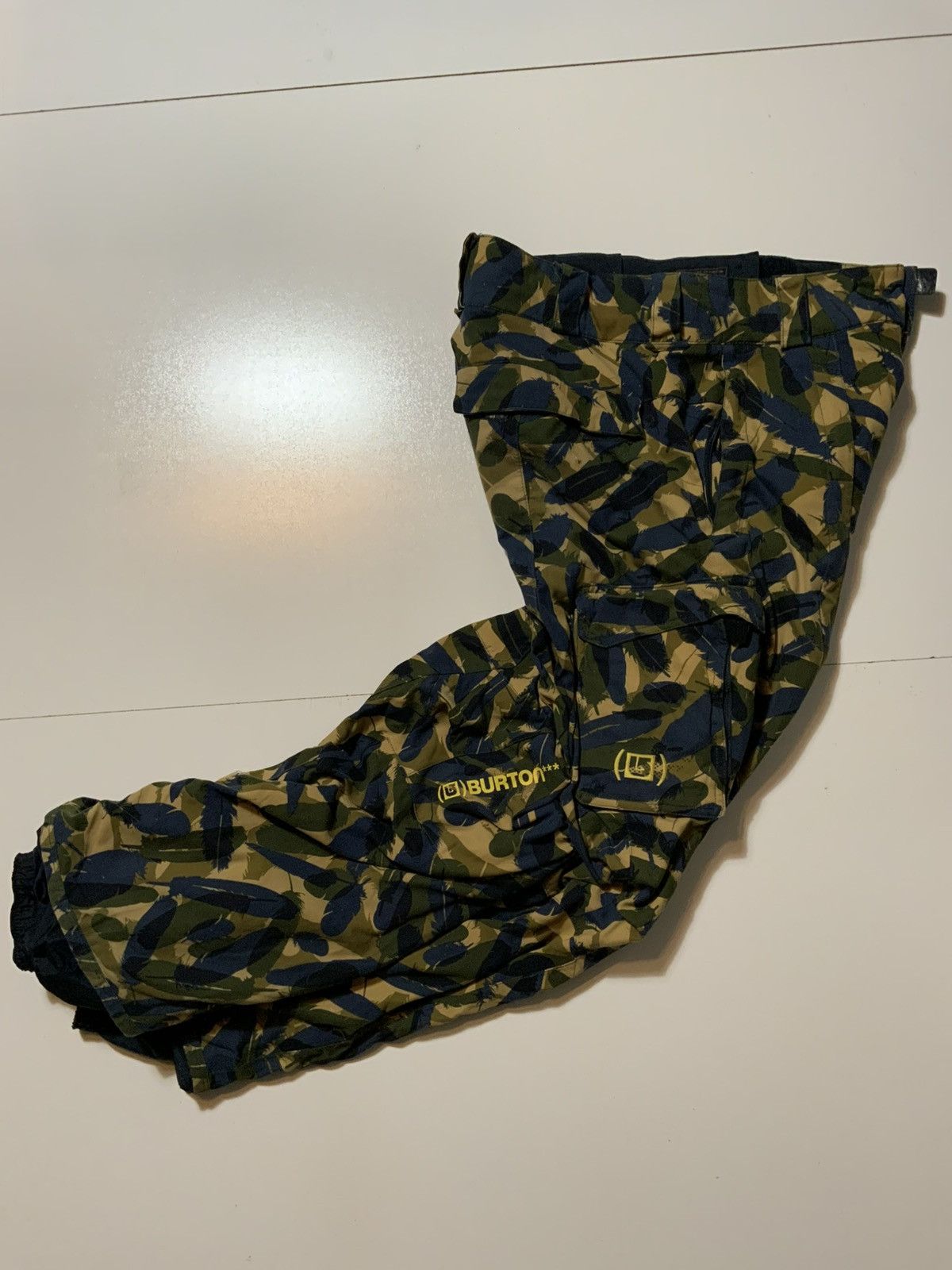 Burton × Vintage Vintage Y2K Burton Snowboards Feather Camo Ski Cargo Pants Size US 32 / EU 48 - 2 Thumbnail