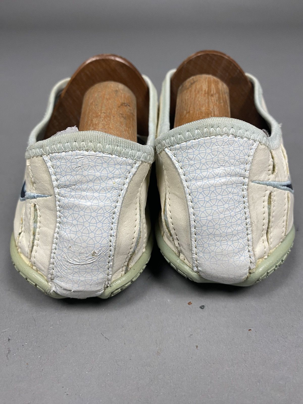 Nike Vintage nike acg gorpcore shoes Size US 7 / EU 40 - 4 Thumbnail