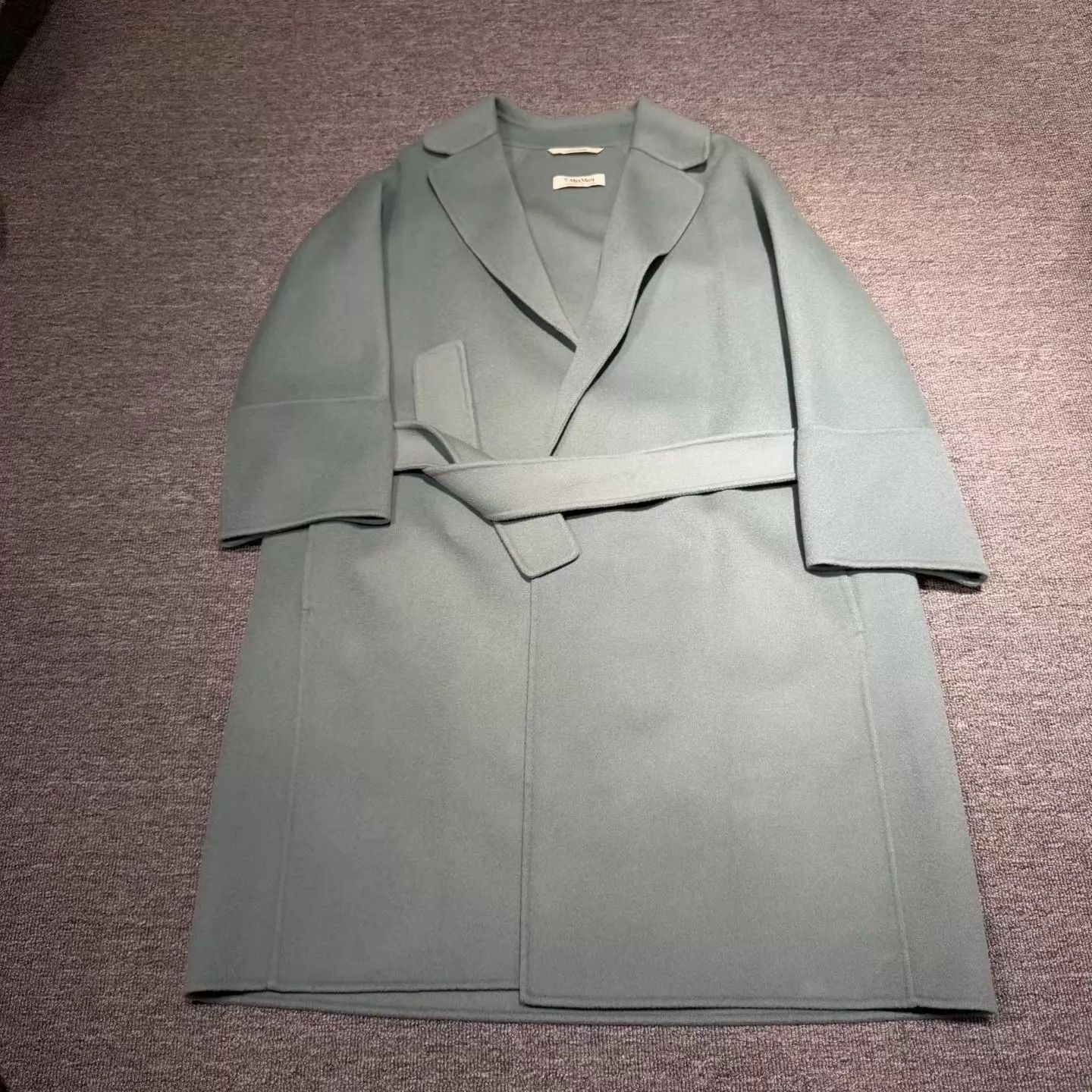 Max Mara MAXMARA overcoat new 110b/92l Size M / US 6-8 / IT 42-44 - 1 Thumbnail
