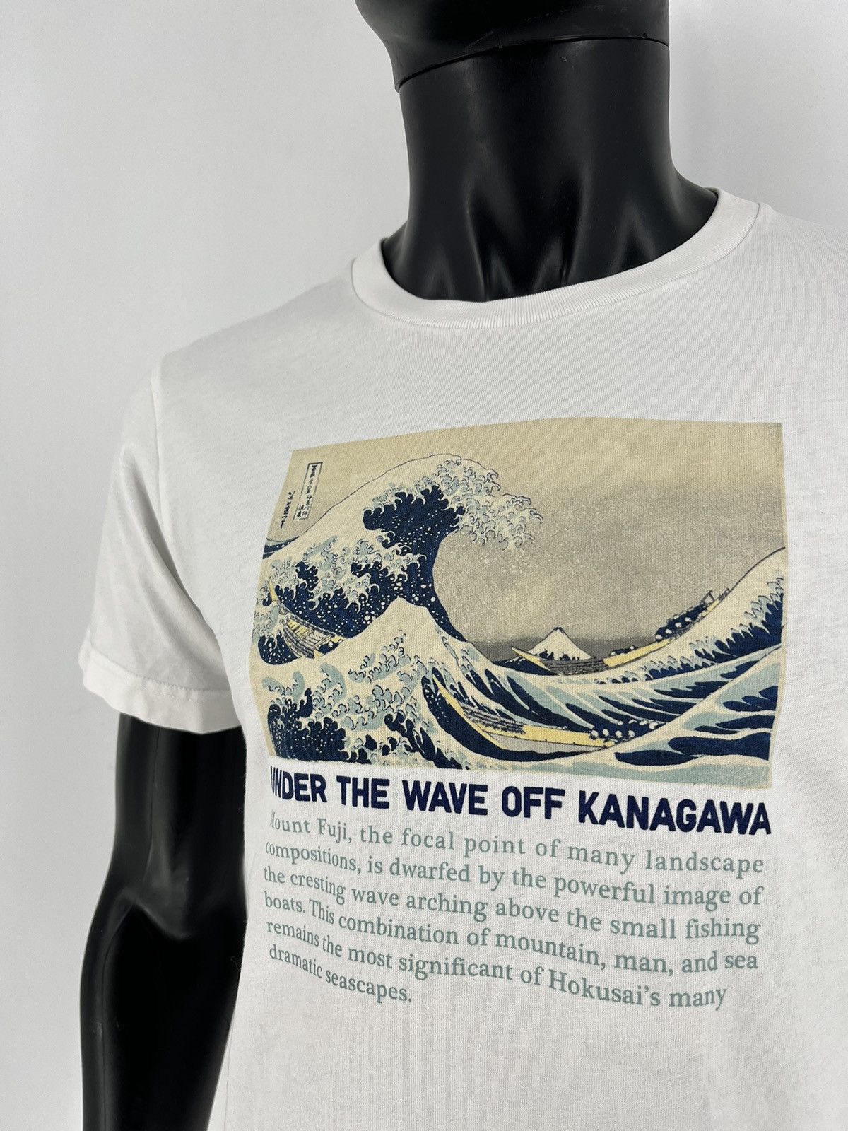 Uniqlo Uniqlo tee Museum of Fine Arts Boston Under The Wave Off Size US XS / EU 42 / 0 - 6 Thumbnail