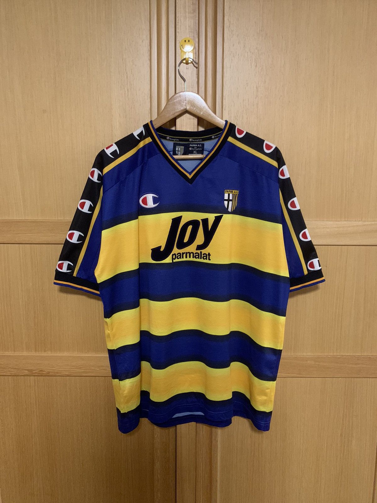 Champion × Vintage Vintage ParmaAC 2001/2002 Homekit Nakata Joy Parmalat Size US XL / EU 56 / 4 - 1 Thumbnail