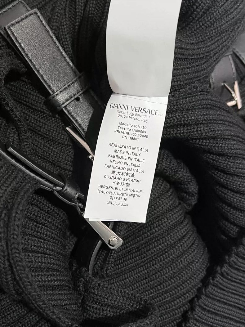Versace Versace Leather buckles adorn wool crewneck sweaters Size S / US 4 / IT 40 - 8 Thumbnail