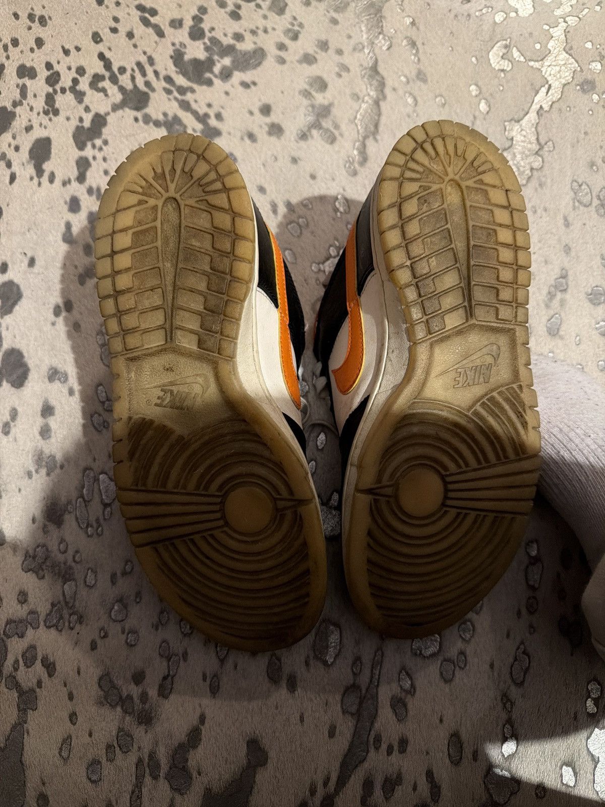 Nike Halloween dunks size 6.5Y Size US 6.5 / EU 39-40 - 5 Thumbnail