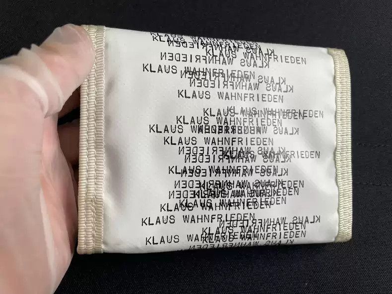 Undercover UNDERCOVER 2006 T KLAUS White Wallet Size ONE SIZE - 2 Thumbnail
