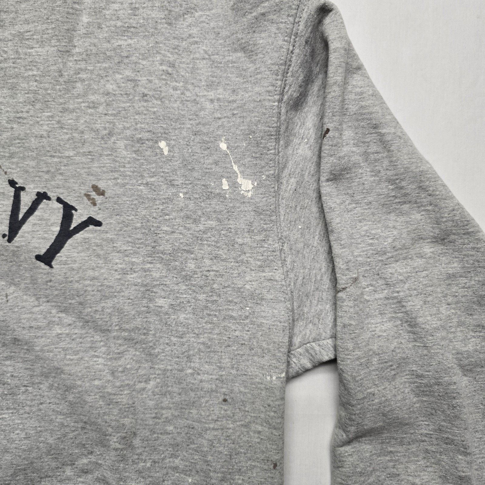 Old Navy Old Navy Sweatshirt L Gray Crewneck Logo Pullover Distressed Size US L / EU 52-54 / 3 - 3 Thumbnail