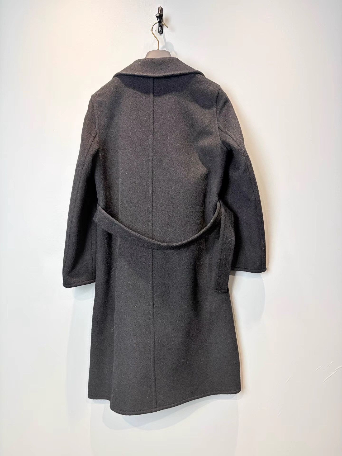 Louis Vuitton LV Louis Vuitton Black Lining Monogram Wool Coat K36 Size XXS / US 00 / IT 34 - 2 Thumbnail