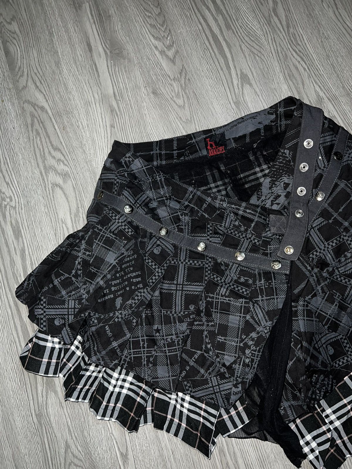 Seditionaries Rare H.ANARCHY wrapped layers skirt ☠️🩸 Size 27" / US 4 / IT 40 - 7 Thumbnail