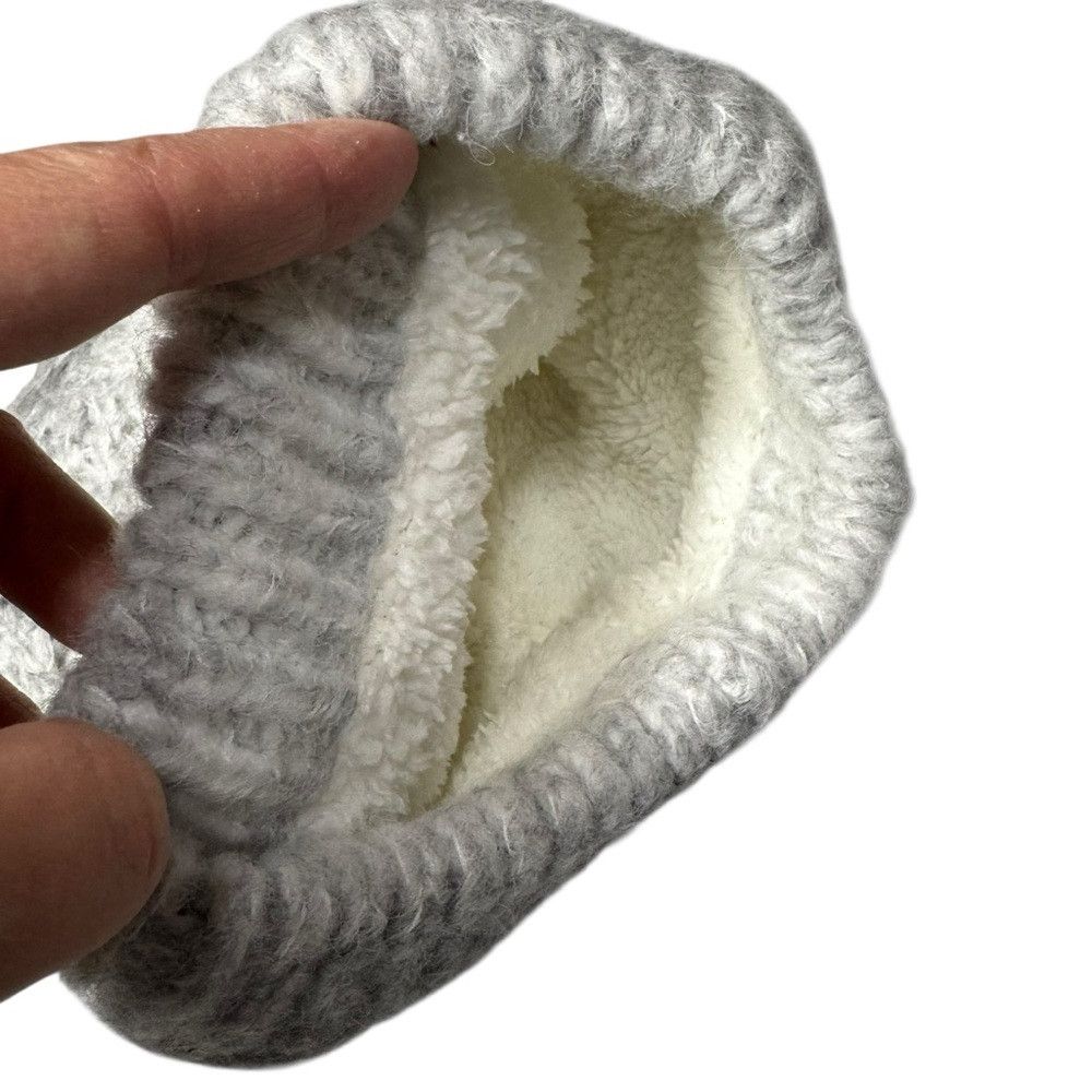 Anthropologie New Anthropologie Ombre Cable Knit Hat With Sherpa Lining Size ONE SIZE - 4 Thumbnail