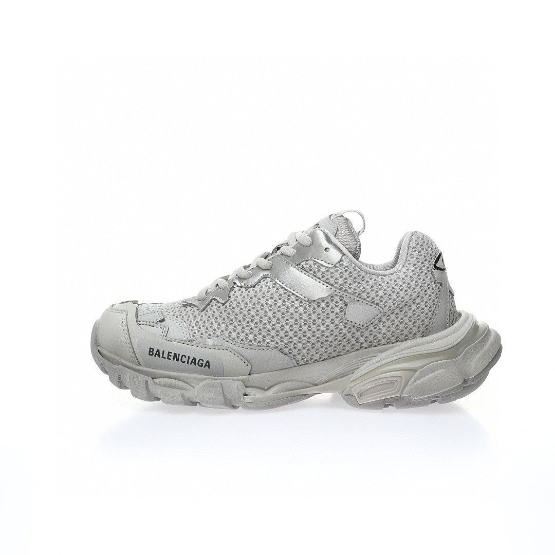 Balenciaga o1mt1gz0824 Track.3 Sneaker in Light Gray Size US 12 / IT 42 - 1 Thumbnail