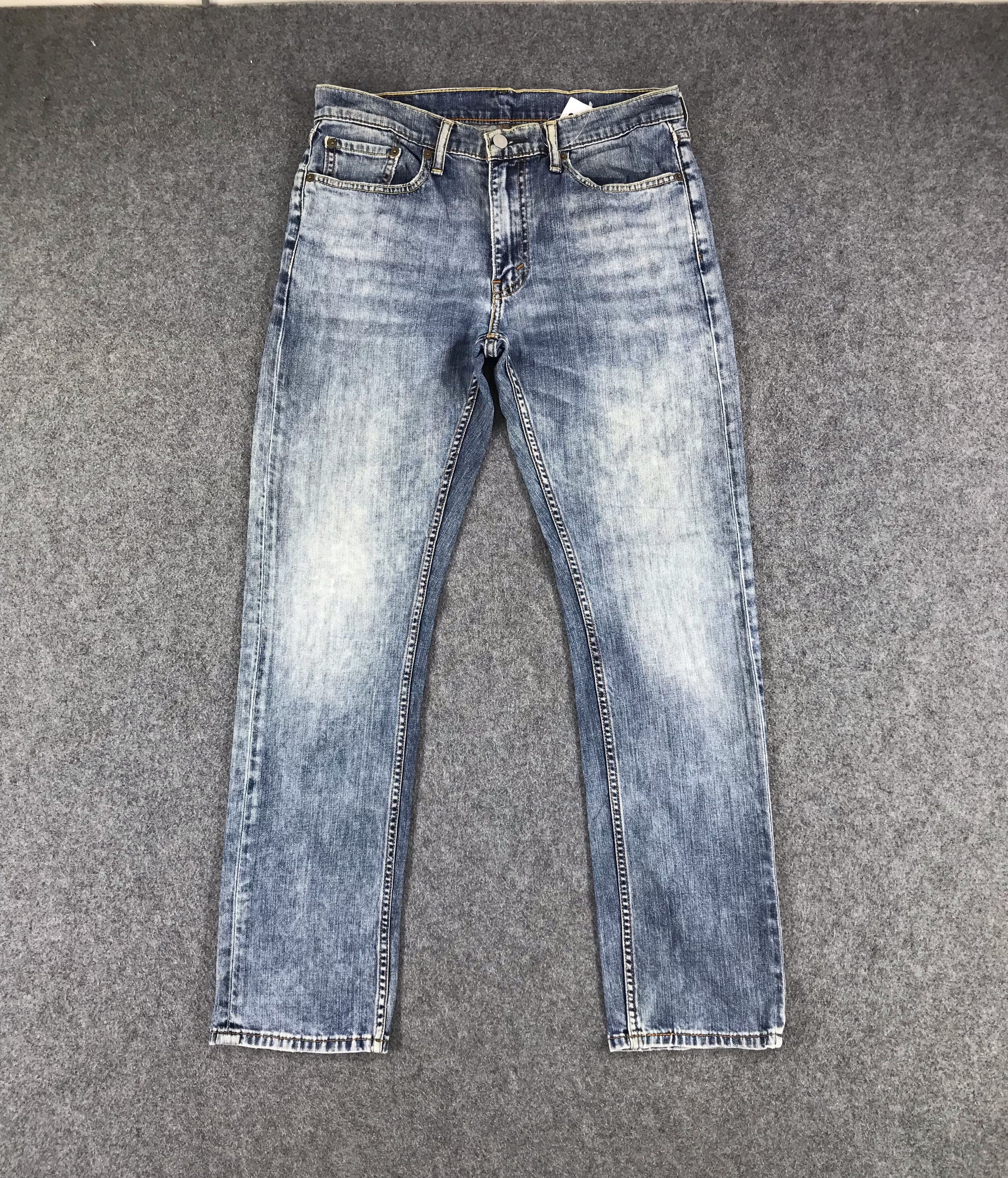 Levi's Vintage Levis 513 Jeans Faded Blue Denim KJ268 Size US 32 / EU 48 - 1 Thumbnail