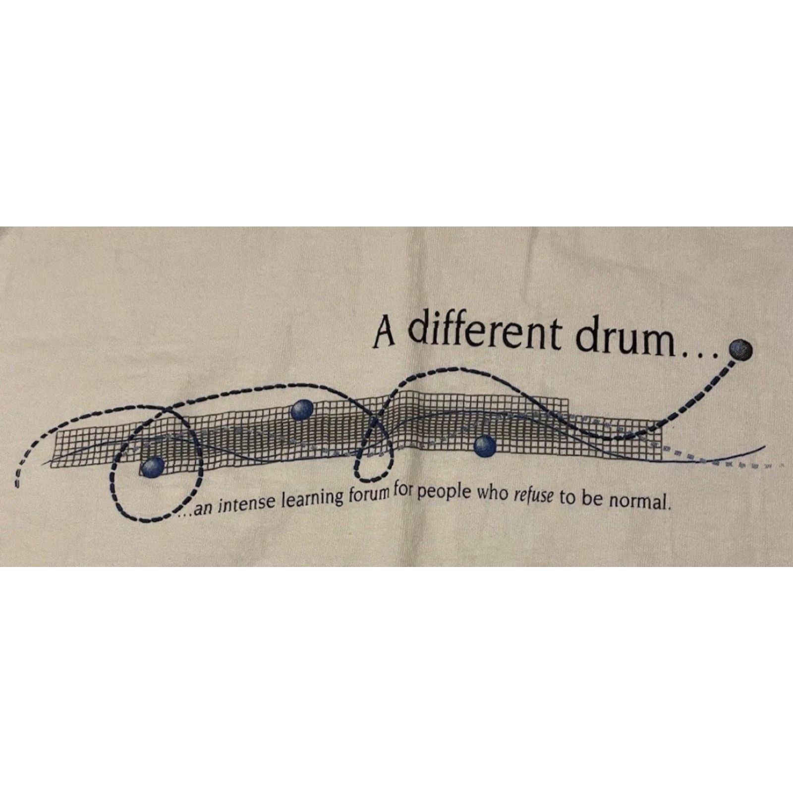 Vintage VINTAGE A Different Drum Shirt L White 90s Synth Pop Concert Band Music Festival Rock Punk 90s Mens T-Shirt Size US L / EU 52-54 / 3 - 2 Thumbnail