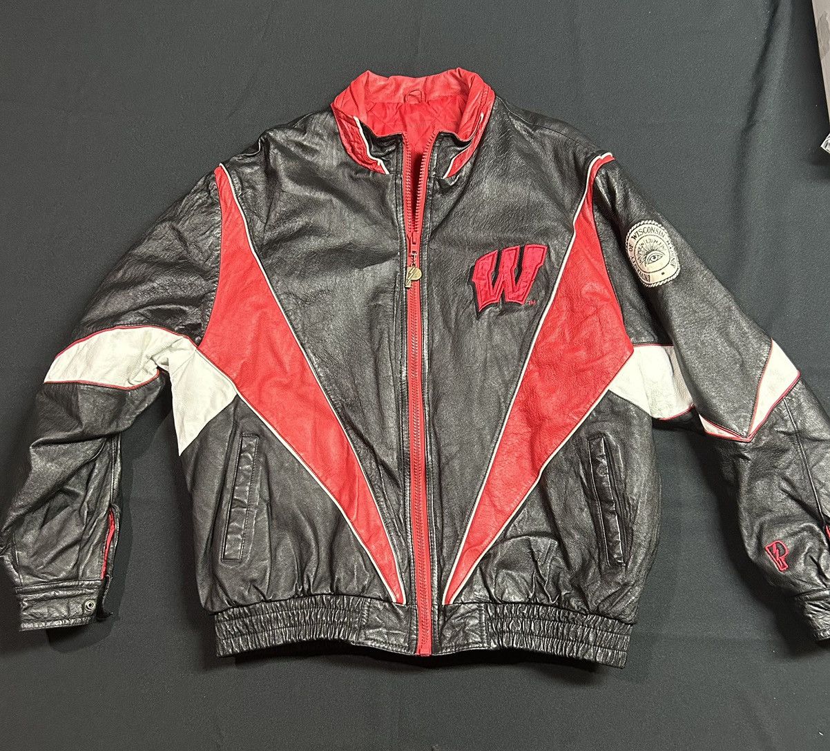 image of NCAA x Pro Player Vintage University Of Wisconsin Badgers Leather Jacket Grail in Black (Size XL)