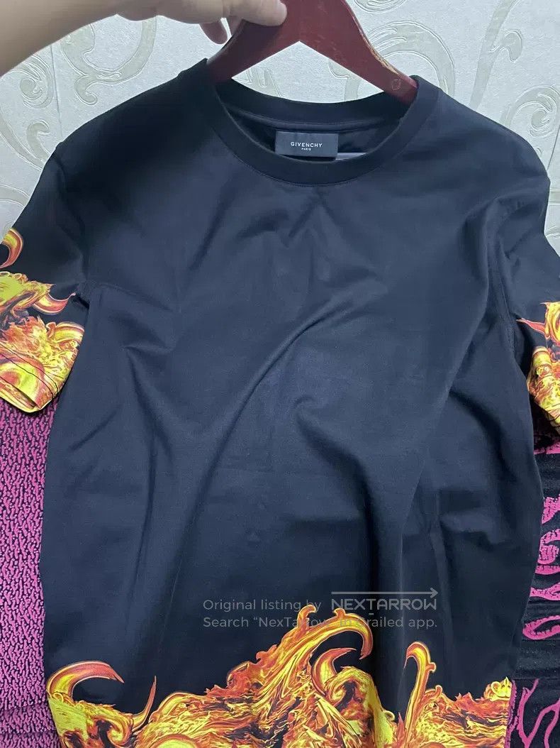 Givenchy Givenchy Black Short Sleeve T-Shirt Size US L / EU 52-54 / 3 - 7 Thumbnail