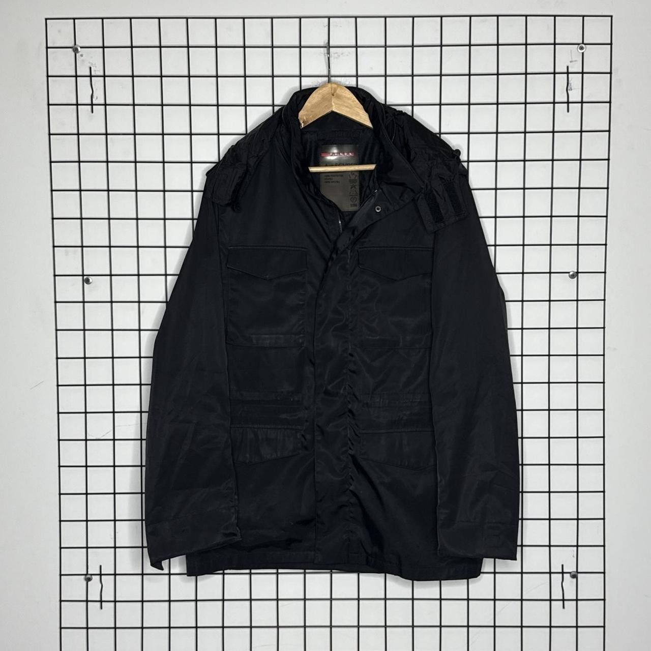 Prada Prada Black Jacket Hooded 2000s Nylon Size US L / EU 52-54 / 3 - 1 Thumbnail