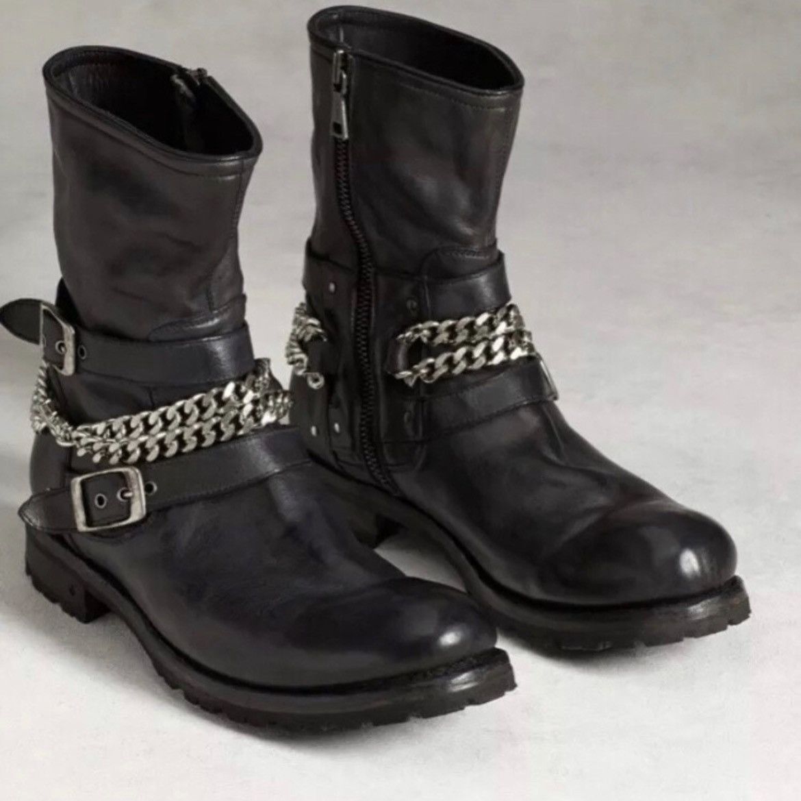 John Varvatos Lugged chain boot. 8 Size US 8 / EU 41 - 2 Thumbnail