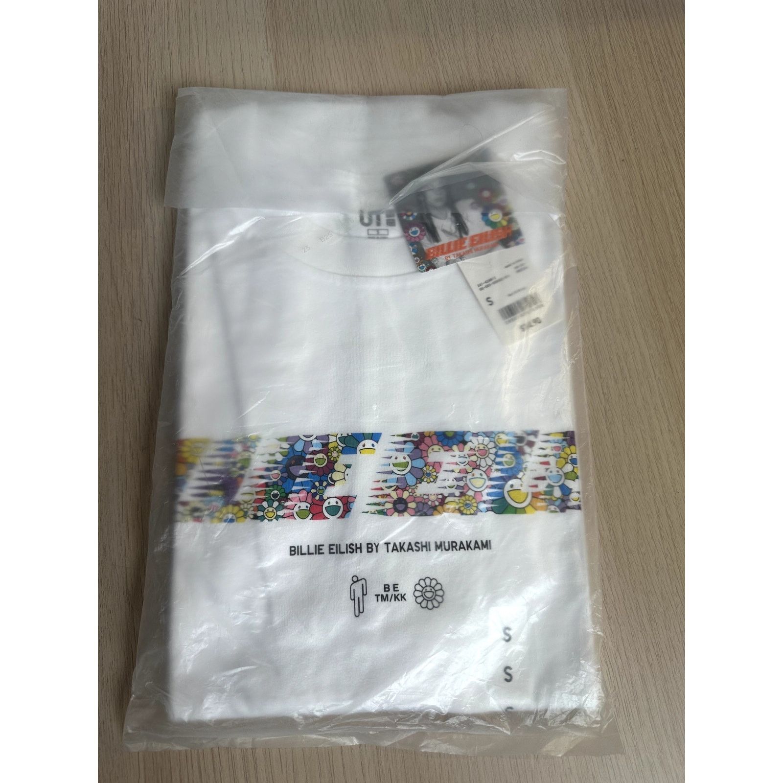 Uniqlo Billie Eilish x Murakami Uniqlo Floral Tee - Size S - NEW Size US S / EU 44-46 / 1 - 2 Thumbnail
