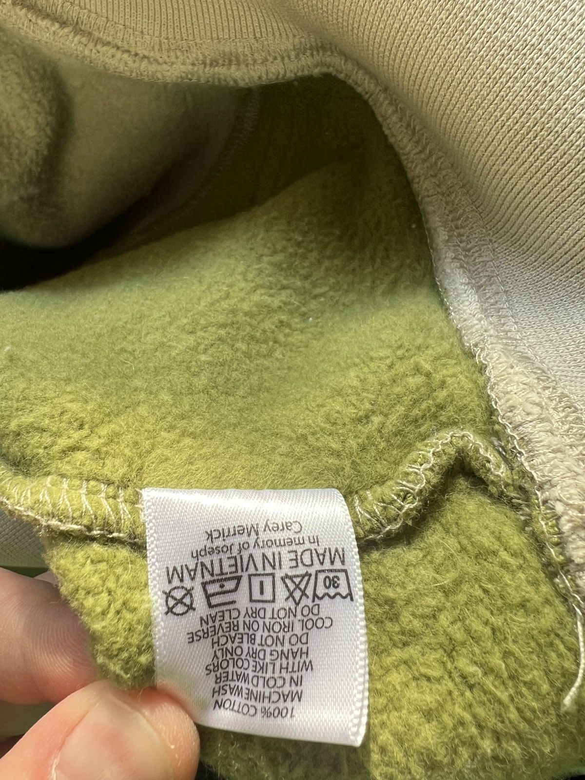Brain Dead Green and Cream colored Brain Dead mendoza hoodie. Size US L / EU 52-54 / 3 - 4 Thumbnail