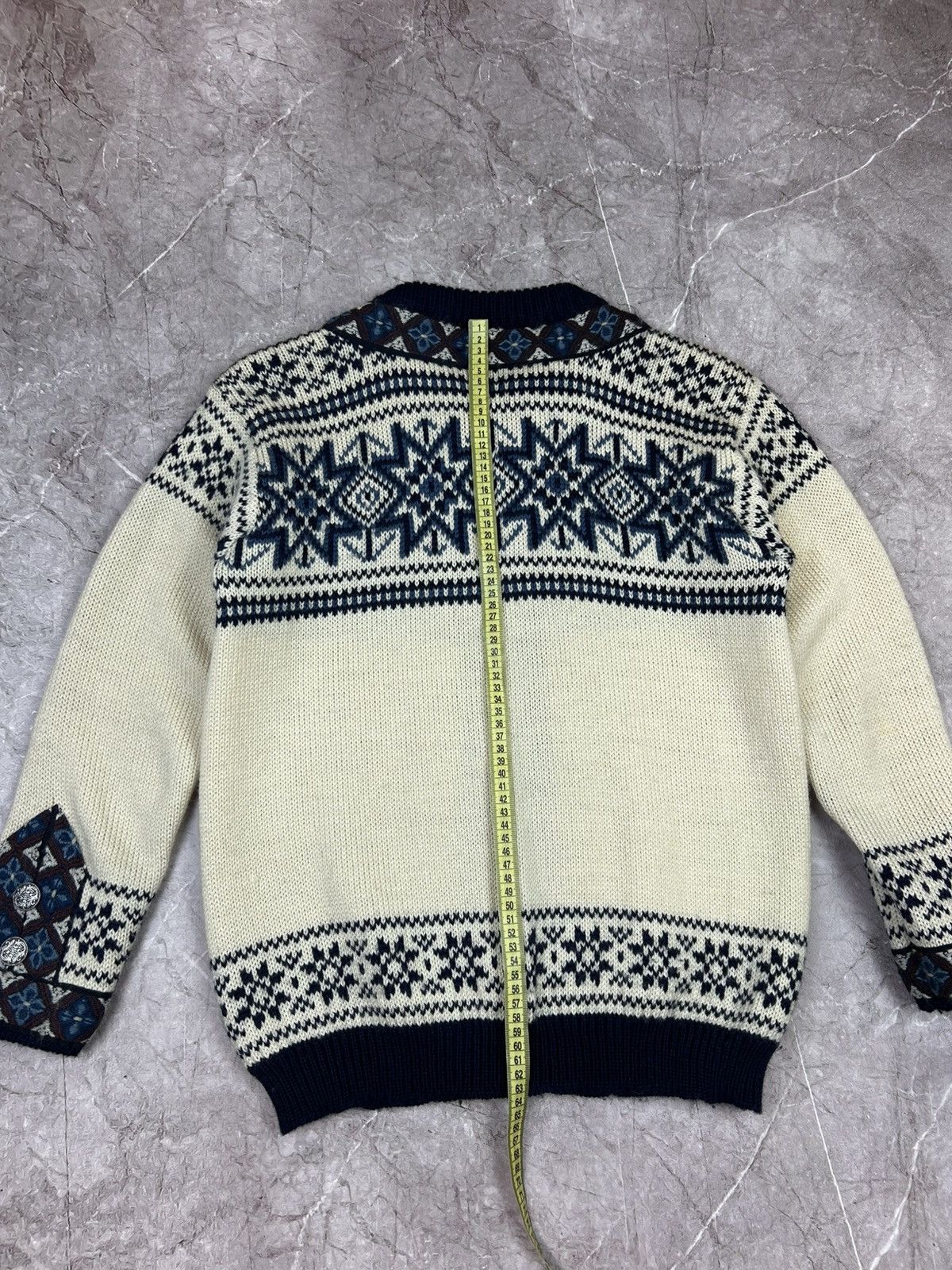 Dale Of Norway Vintage Dale Of Norway Pure Wool Cardigan Sweater Women Sz M Size M / US 6-8 / IT 42-44 - 13 Thumbnail
