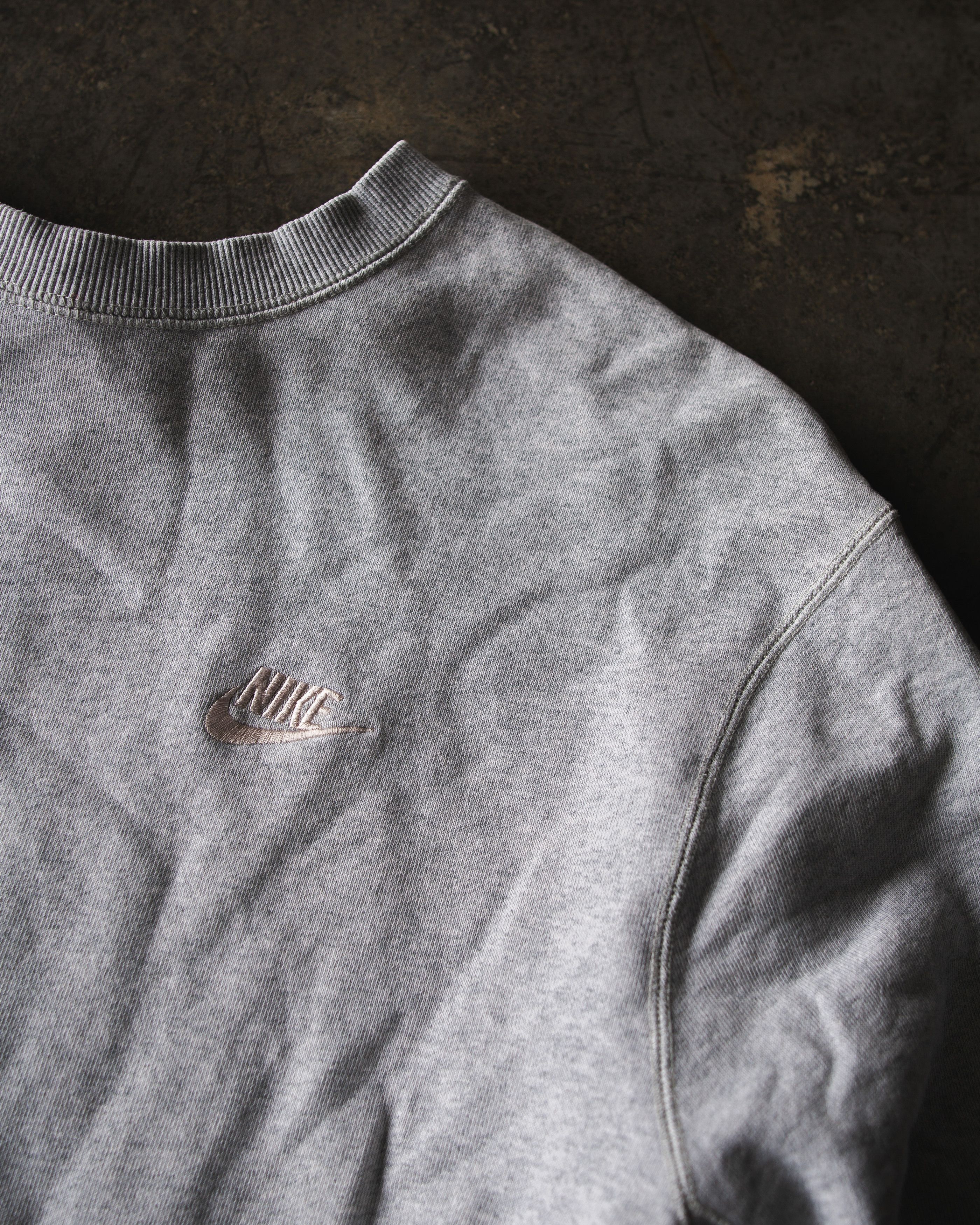 Nike 90s Nike Crew Size US L / EU 52-54 / 3 - 2 Thumbnail