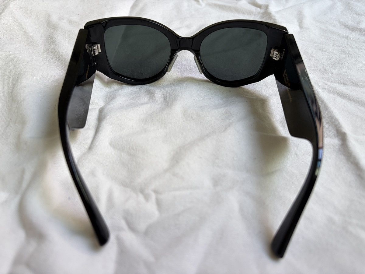 Gentle Monster × Moncler Genius Moncler Gentle Monster Swipe LCD Sunglasses Unisex Size ONE SIZE - 13 Thumbnail