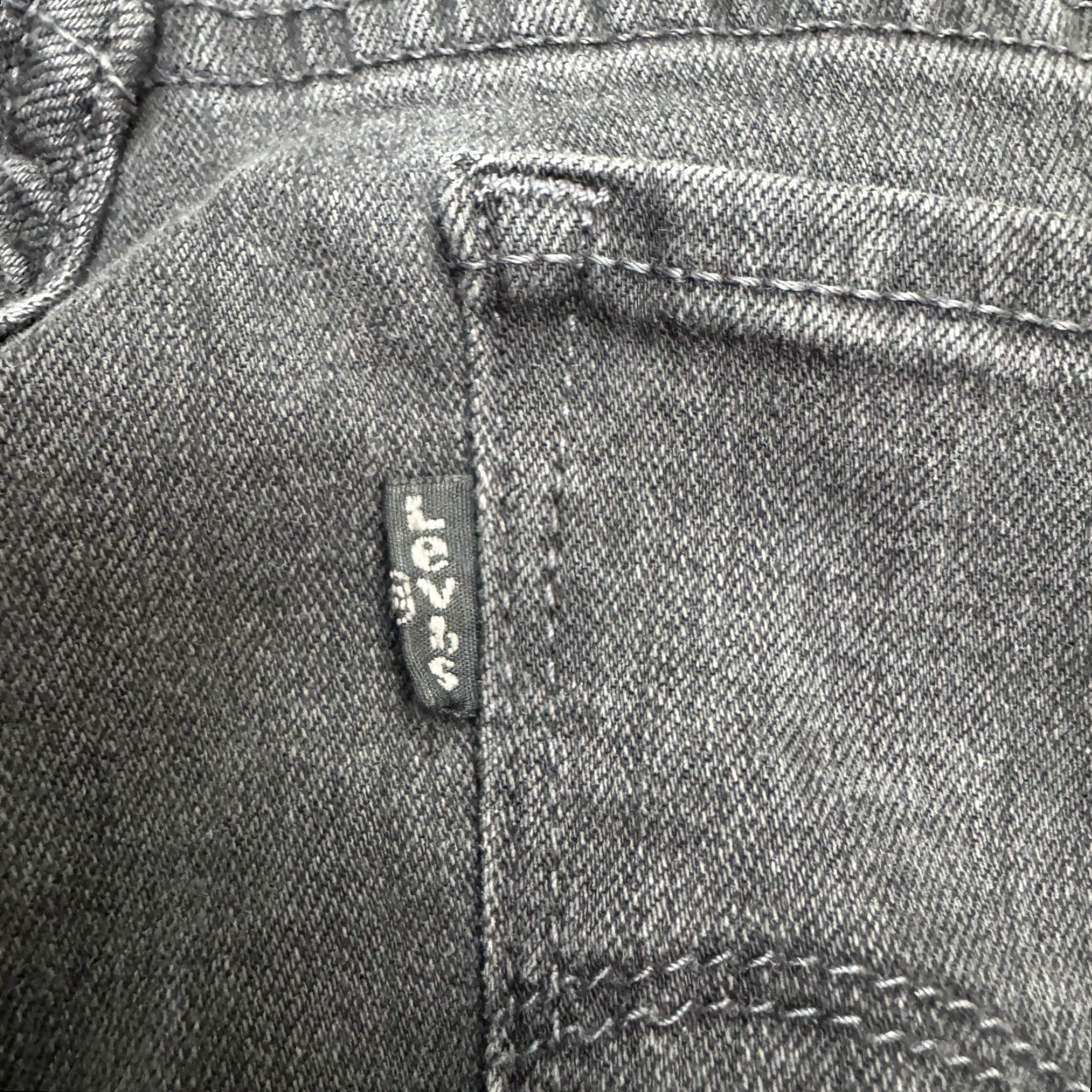 Levi's Levi's 710 Jeans Womens 30 Black Mid Rise Distressed Stretch Denim Skinny Pocket Zipper Button Size 30" / US 8 / IT 44 - 6 Thumbnail