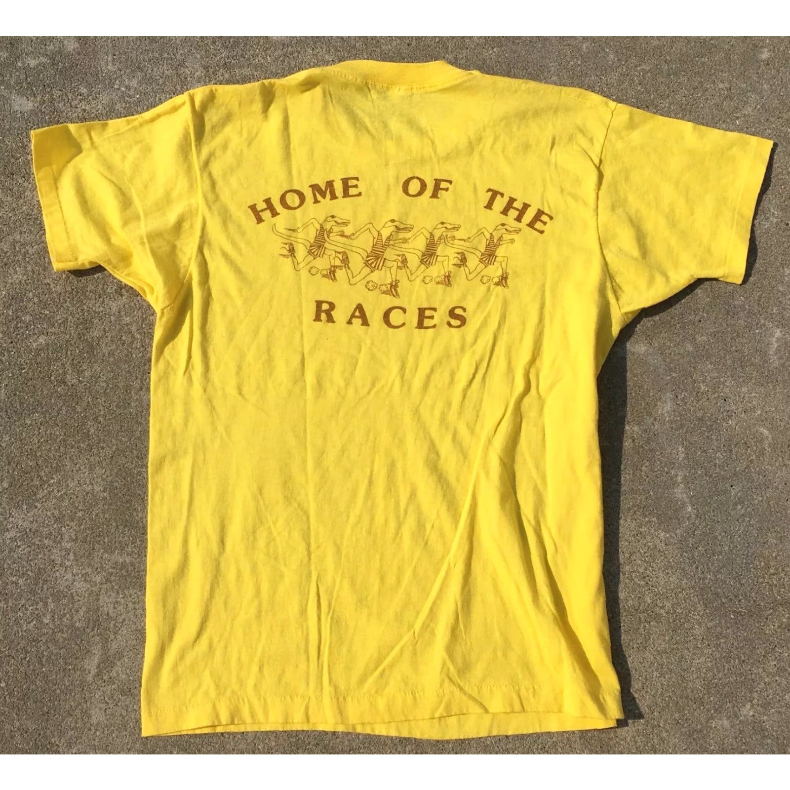 Vintage VINTAGE Screen Stars T Shirt 1980s XL Yellow Men Graphic Tee Lathrop California Alligator Races Sportswear/Beach Size US XL / EU 56 / 4 - 4 Thumbnail