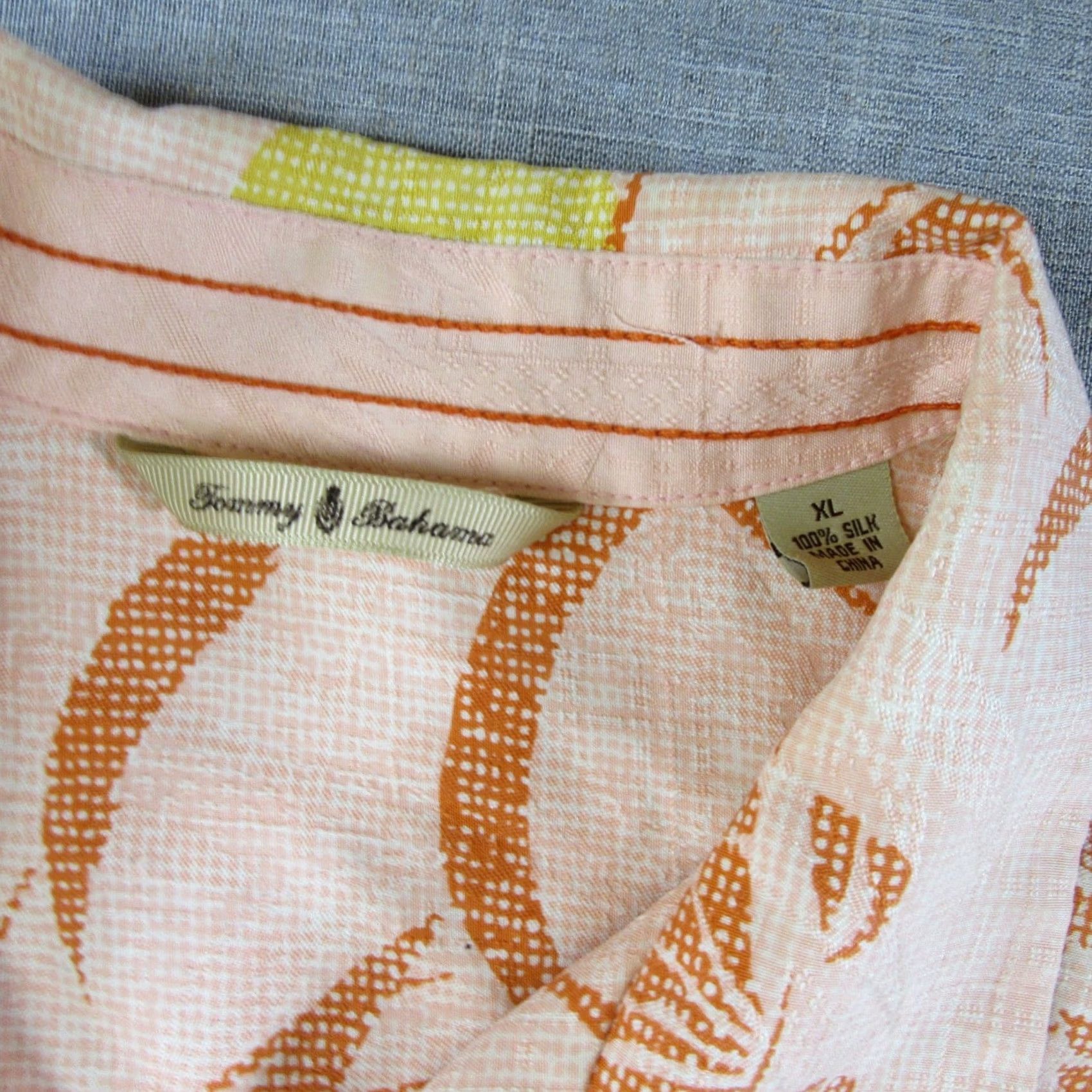 Tommy Bahama VINTAGE Tommy Bahama Silk Hawaiian Shirt Mens XL Pink Orange Tropical Camp Shirt Size US XL / EU 56 / 4 - 3 Thumbnail