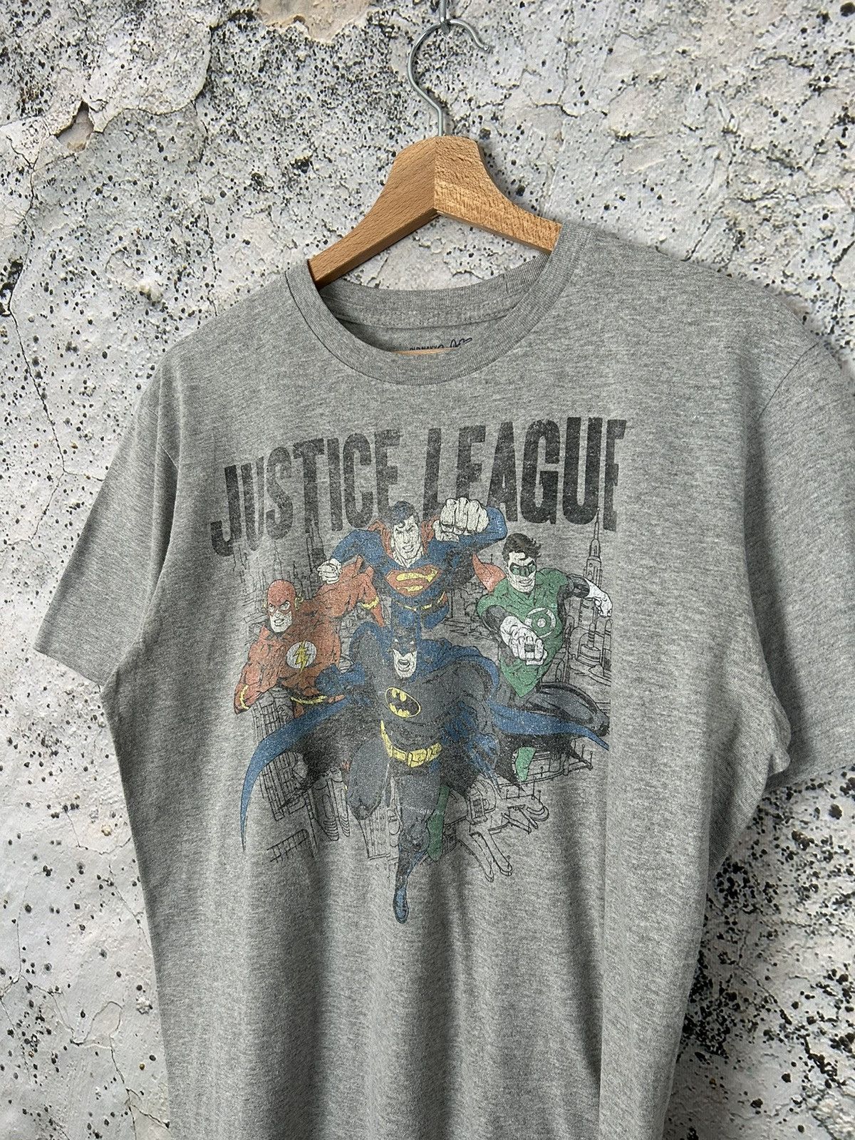 DC Comics Vintage DC Comics Justice League Graphic Tee Movie Size US S / EU 44-46 / 1 - 2 Thumbnail