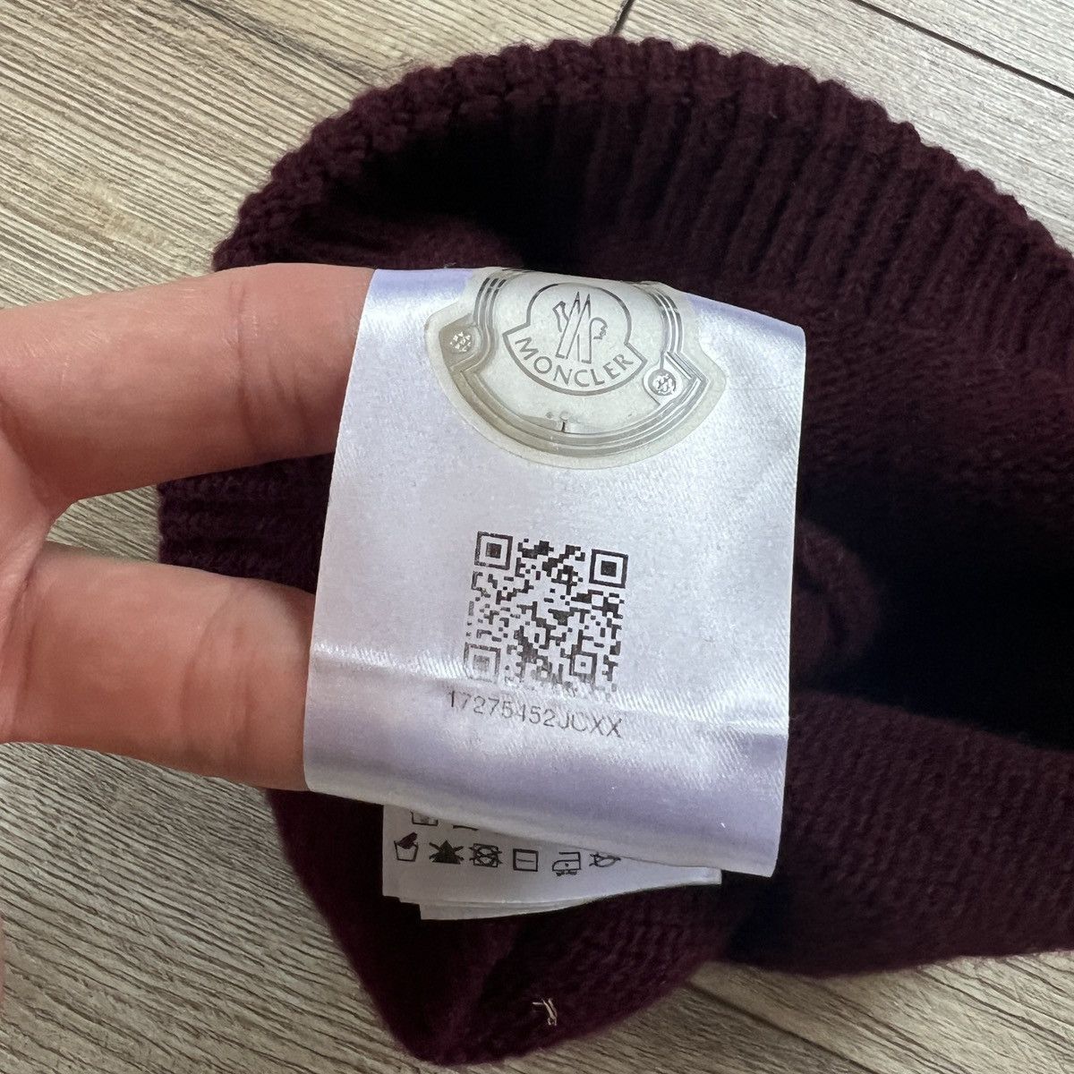Moncler Moncler Wool Beanie Hat Burgundy Size ONE SIZE - 8 Thumbnail