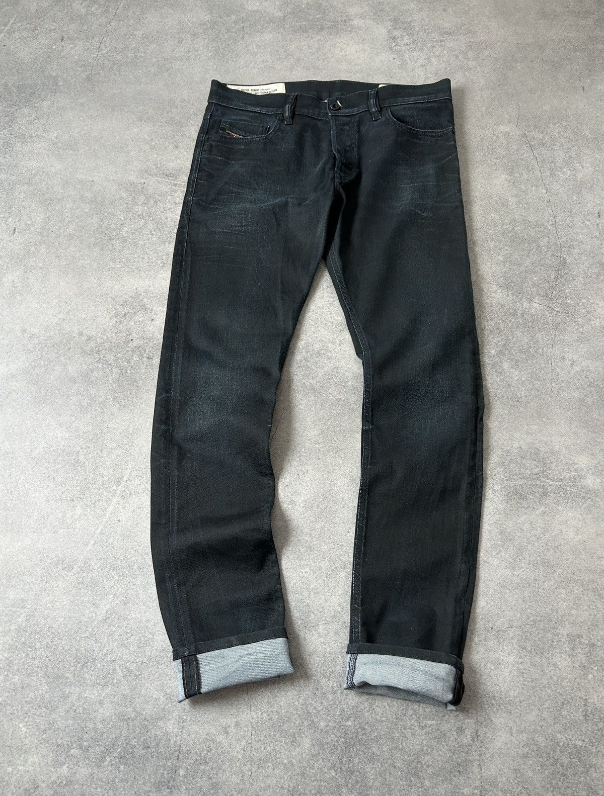 Diesel Black Gold Diesel Waxed Black jeans mens Tepphar-X slim-carrot size 32 Size US 32 / EU 48 - 2 Thumbnail
