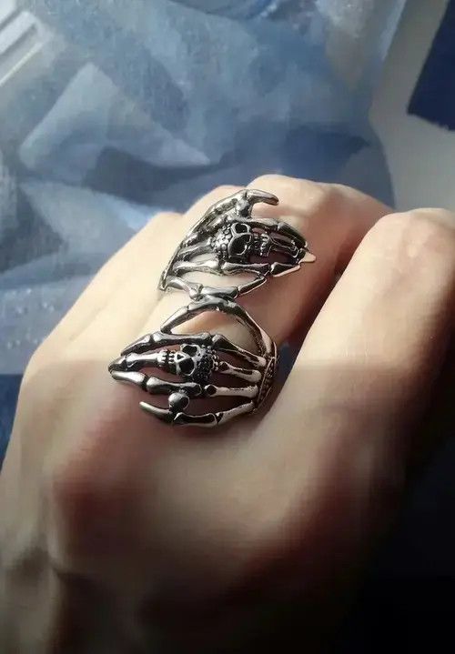 Jewelry × Ring Of Fire Hands Ring Skeleton Bones Goth Punk Death Jewelry Chrome Size ONE SIZE - 4 Thumbnail