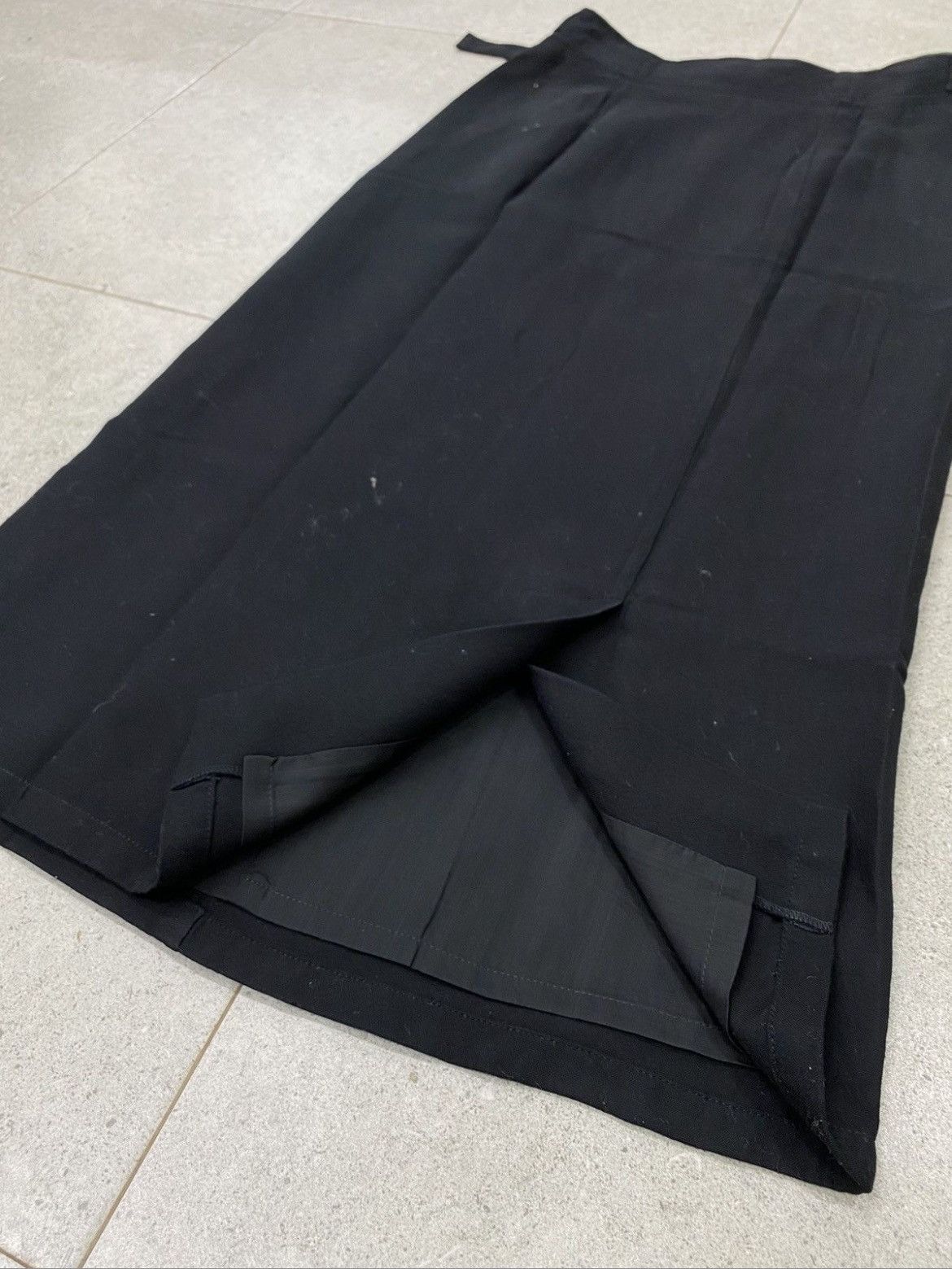 Y's Y's Midi Skrit With Buckle Size 30" / US 8 / IT 44 - 5 Thumbnail