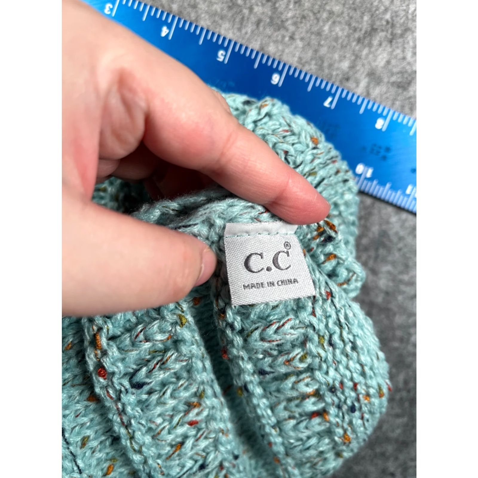 Vintage C.C Exclusive Beanie Women One Size Blue Acrylic Knit Messy Bun Outdoor Ski Size ONE SIZE - 7 Thumbnail