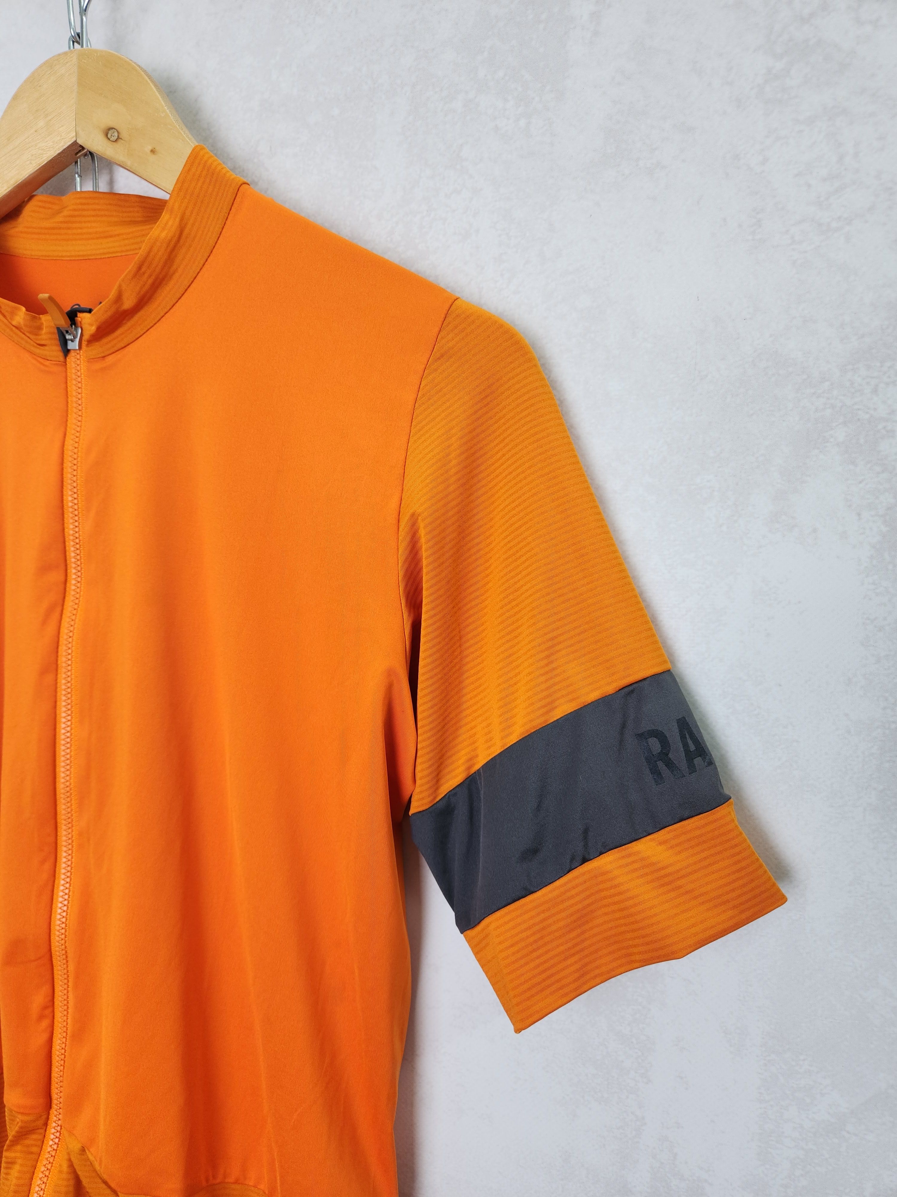 Rapha Rapha pro team jersey orange size L Size US L / EU 52-54 / 3 - 2 Thumbnail