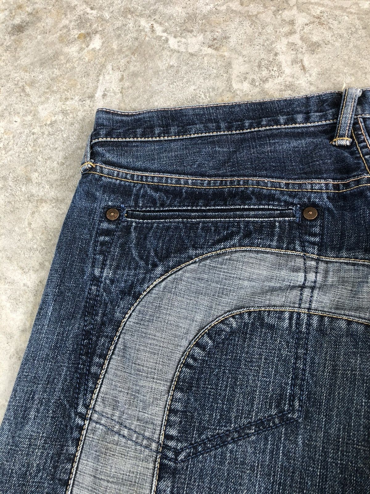 Evisu Evisu Lot 5040 Sakura Daicock Selvedge Denim Distressed Size US 35 - 17 Thumbnail