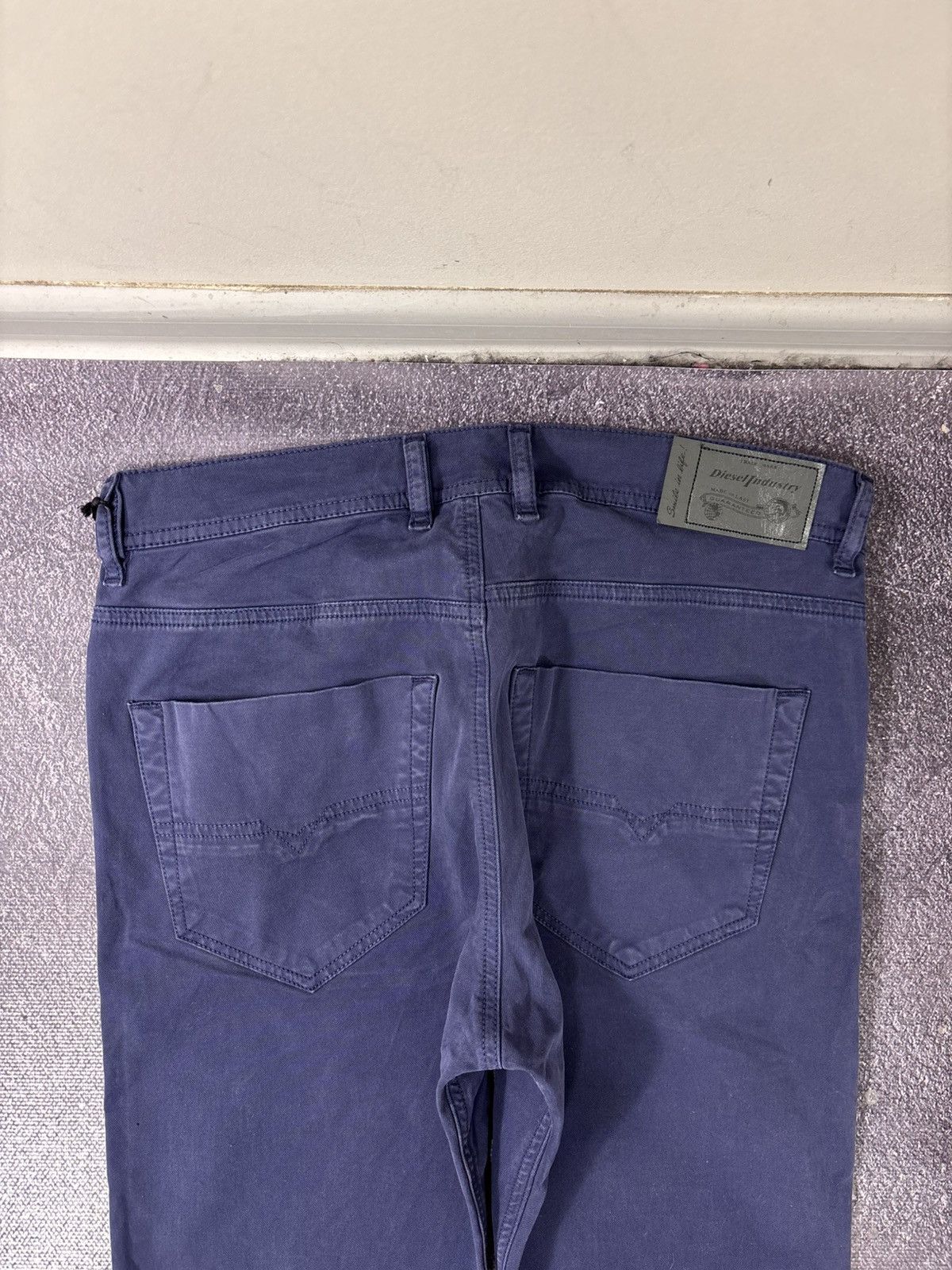 Diesel Diesel R-Tepphar NWT Men’s Navy Blue Stretch Pants Jeans Size US 29 - 15 Thumbnail