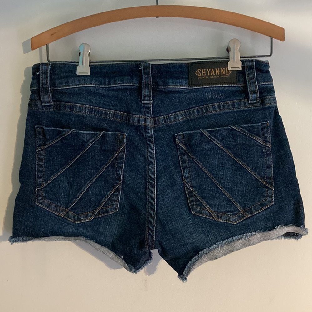 Western Rise Shyanne Denim Cutoff Shorts Size 29 Size 29" - 2 Thumbnail