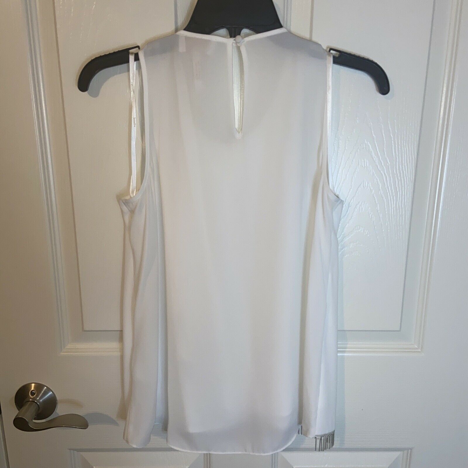 Laundry by Shelli Segal Laundry Shelli Segal White Silver Fringe Blouse Sleeveless Size XS / US 0-2 / IT 36-38 - 4 Thumbnail