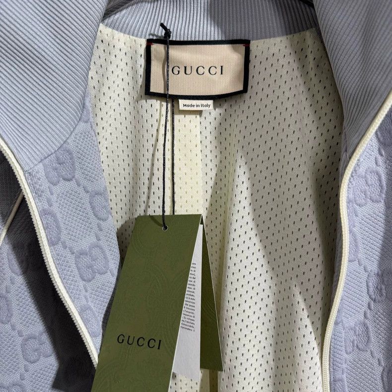 Gucci Gucci 24 new double G relief dark pattern full print logo g Size US M / EU 48-50 / 2 - 2 Thumbnail