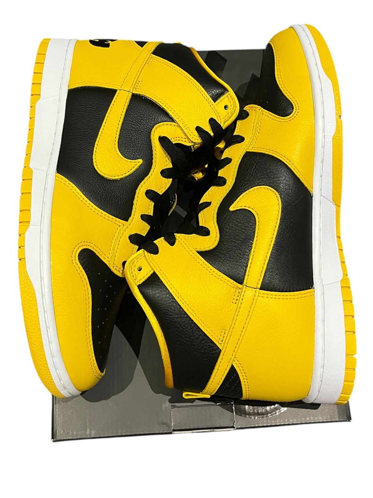 Nike Nike Dunk High Wu-Tang (2024) Yellow US10.5 Size US 11 / EU 44 - 8 Thumbnail