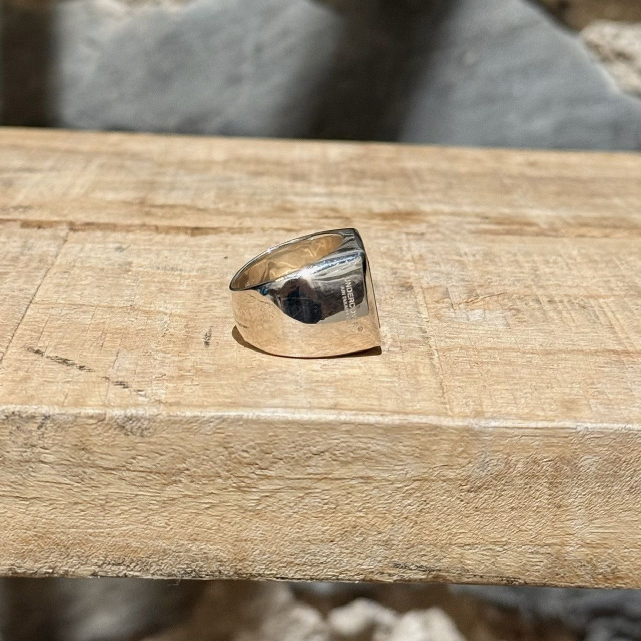 Undercover Undercover Arrow Signet Silver Ring - 10.5 US Size ONE SIZE - 5 Thumbnail
